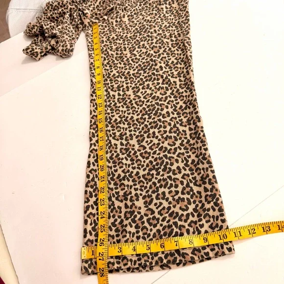 SIENNA SKY Leopard Print Wide Leg  Palazzo Pants Size Medium Casual Elastic - Picture 13 of 13